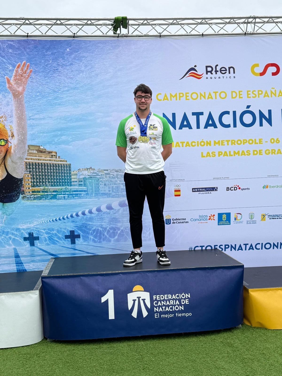 Miguel Bou gana 2 oros en los Nacionales de Natación de Fondo
