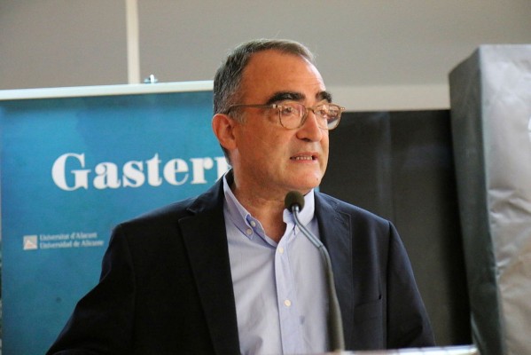 Josep Bernabeu gana el XLVI Premio de Investigación 25 de Abril Vila de Benissa