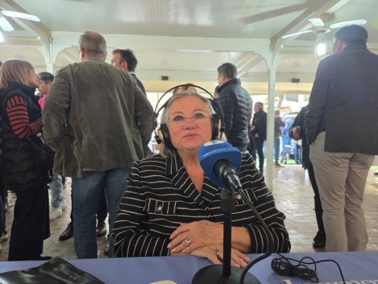 Lola Guillamón: 