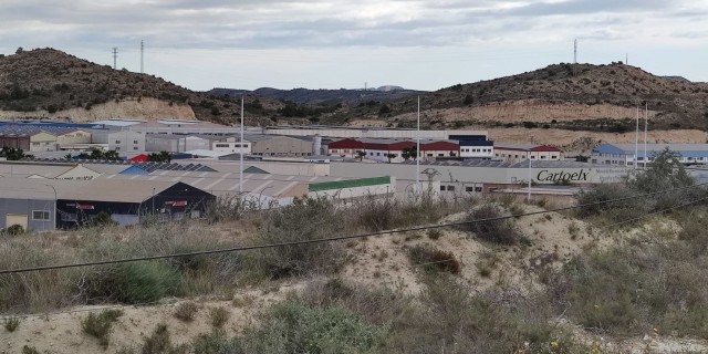 Aspe amplía las actividades en los polígonos industriales para favorecer la llegada de empresas

