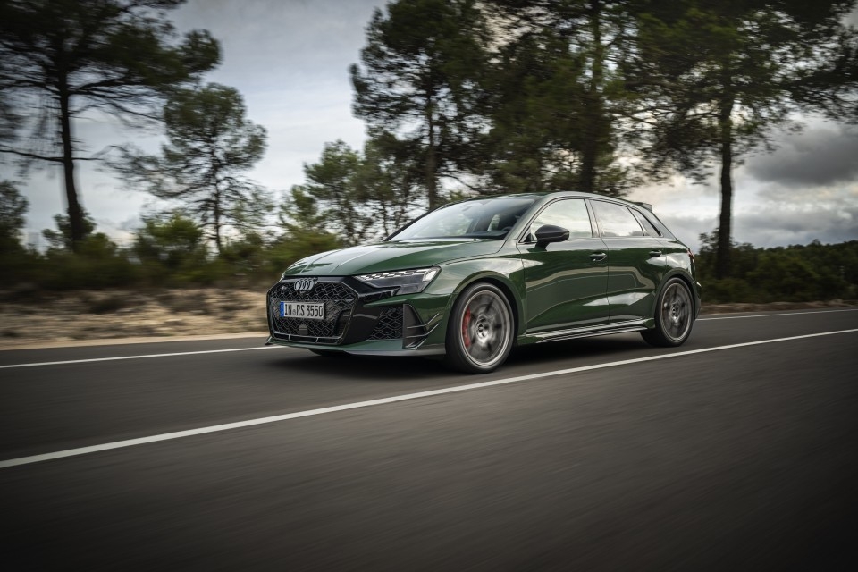 Audi RS 3 competition limited: cinco décadas de éxito del icónico motor de 5 cilindros