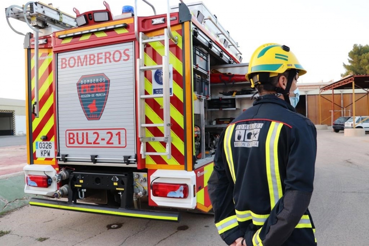 La Comunidad anuncia 50 plazas de bomberos para cubrir las vacantes en la Región de Murcia