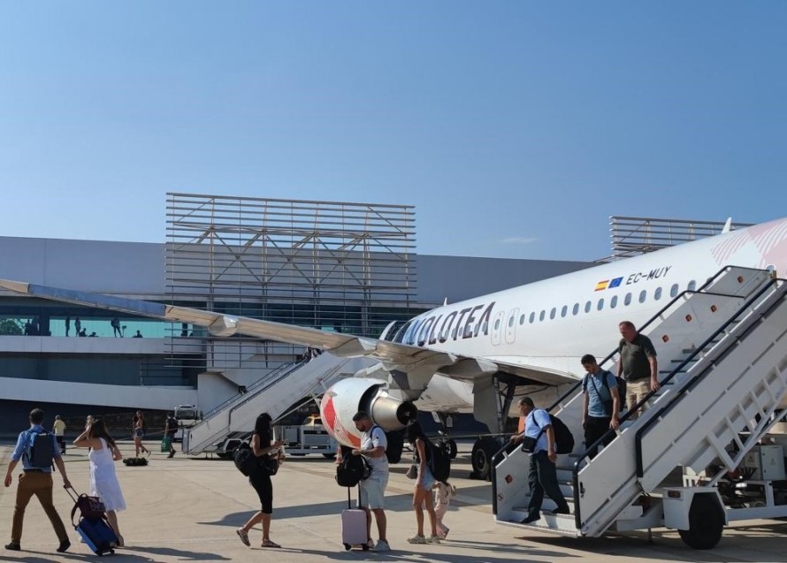 ¿Puede el aeropuerto de Corvera llegar al millón de pasajeros? La terminal confía en el tirón internacional