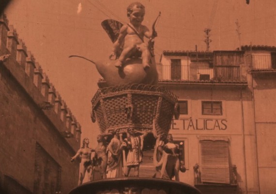 Un viaje a las Fallas del pasado: La Filmoteca recupera tres cintas únicas sobre la fiesta