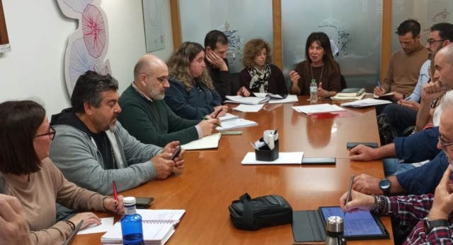 Orihuela inicia la negociación del nuevo convenio de RSU hasta 2030 y convoca 73 plazas