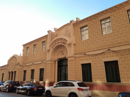 La Casa del Niño de Cartagena vuelve al debate político entre la incertidumbre por los plazos de su rehabilitación