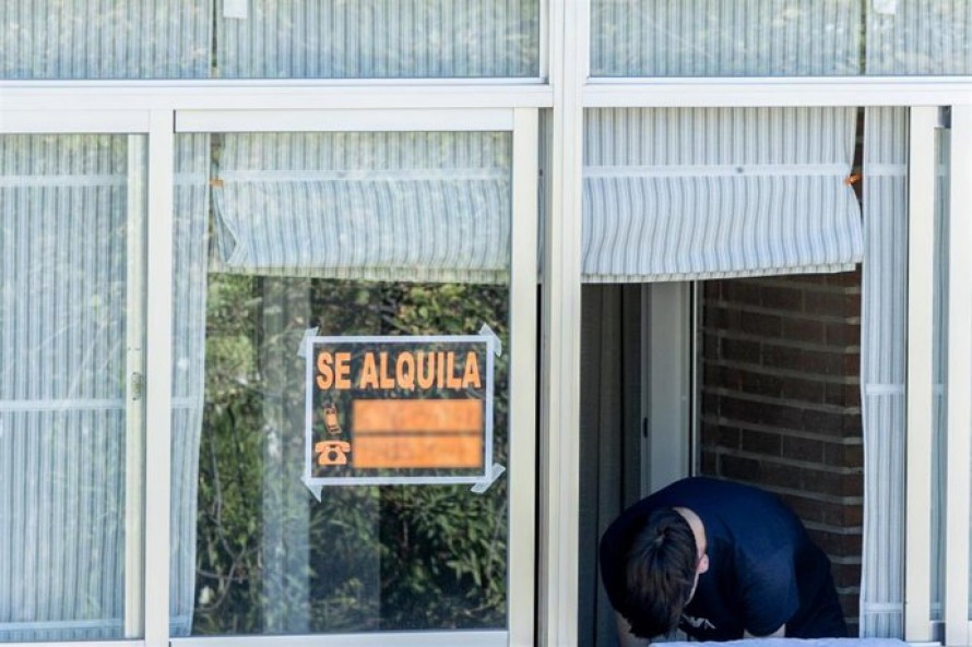 El esfuerzo para acceder a una vivienda de alquiler en la Comunitat es de entre el 50% y el 60% de la renta