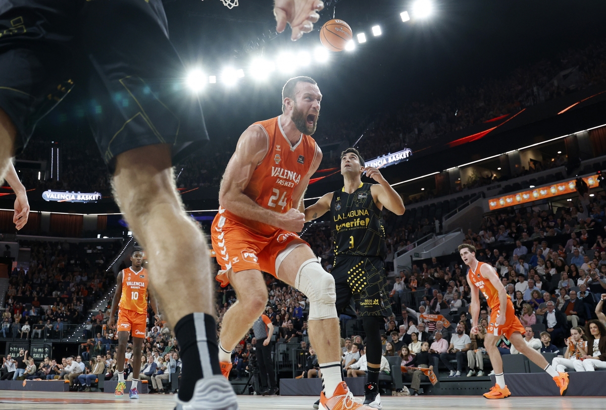 Tenerife-Valencia, el mejor equipo en libres y el peor; el que menos rebotea y el que más