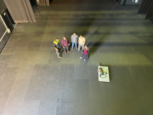 Betxí renueva el escenario del Auditorio con un nuevo entarimado ignífugo y una inversión de 14.300 euros