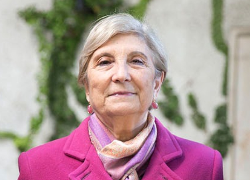 Emilia Bolinches revisa los secretos de las 'Cartas marcadas' en su nueva novela