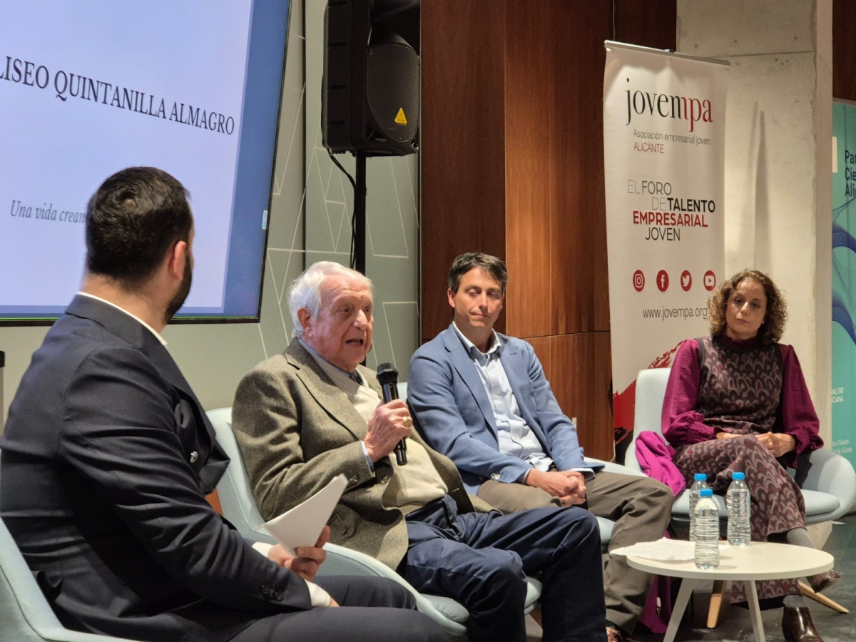 Eliseo Quintanilla Almagro emociona a los empresarios de Alicante en Jovempa Talks con una lección de vida, empresa y legado familiar