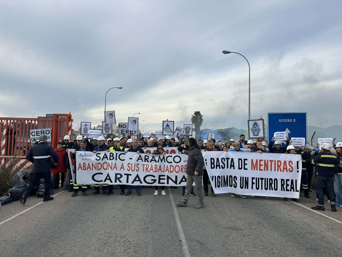Los trabajadores de Sabic se preparan para más huelgas y movilizaciones si Mutares anuncia recortes de empleo