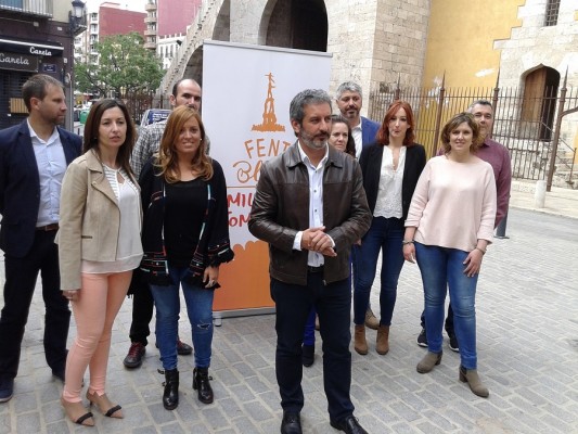 Los equipos de Carbonell y Micó se reunirán el lunes para buscar un consenso