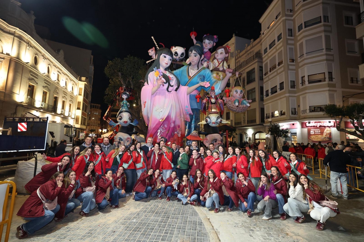 Arrancan las Fallas: Burriana celebra la Nit de la Plantà 2026