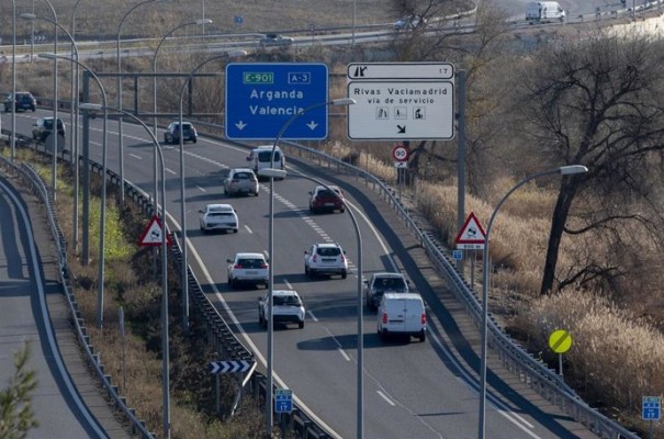 Transportes permite expedir la tarjeta de tacógrafo digital a los conductores con permiso B