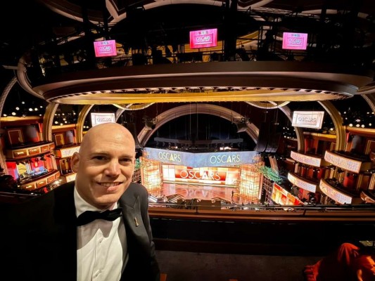 Dos profesores murcianos celebran en los Oscar cinco premios para películas que ellos han promocionado