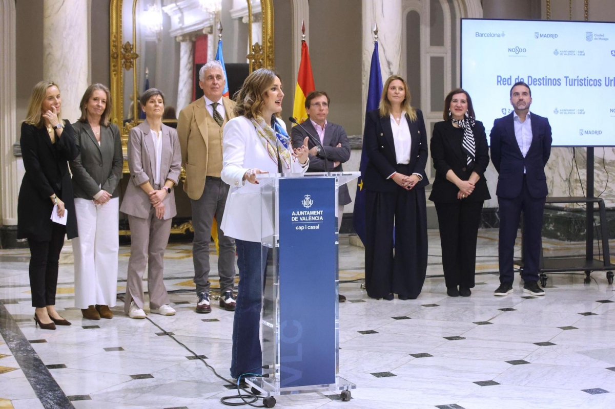 La alcaldesa durante la presentación de la Red de Destinos Turísticos Urbanos. - Foto: AYUNTAMIENTO DE VALÈNCIA La alcaldesa durante la presentación de la Red de Destinos Turísticos Urbanos.