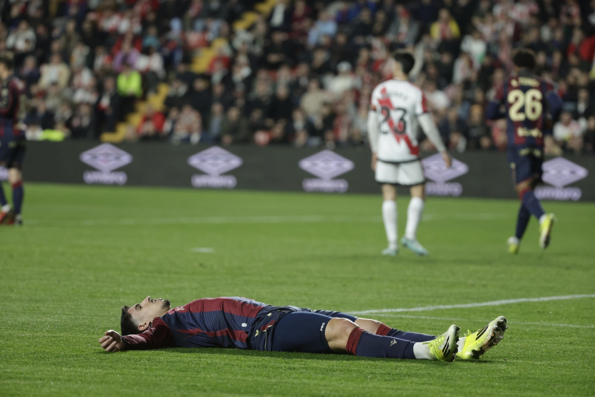 El Levante UD desaprovecha en el descuento una oportunidad de oro en Vallecas (1-1)