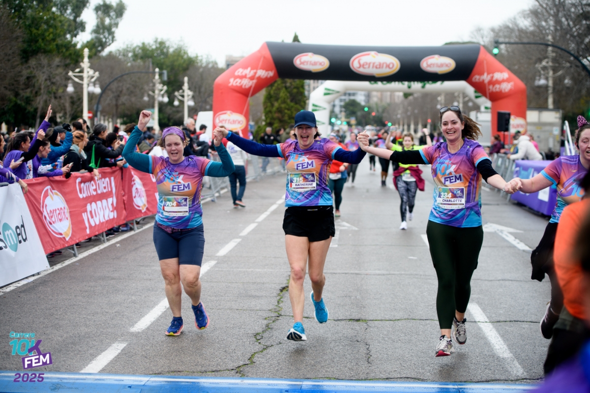 La Carrera 10KFem agota los 3.000 dorsales para la edición de 2026