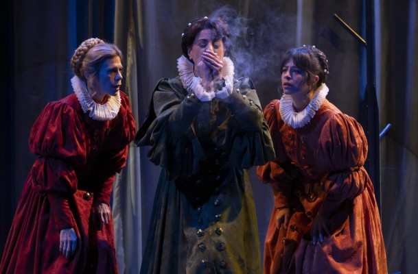 El Teatre Arniches cerrará la temporada sumando más de 30 espectáculos a su programa