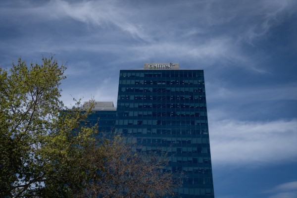 Cellnex vende su negocio en Austria a Vauban Infrastructure, EDF Invest y MEAG por 803 millones
