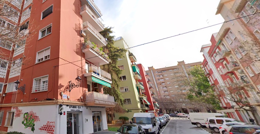 La Diputación saca a subasta un piso en València desde 15.359 euros en el barrio de la Luz