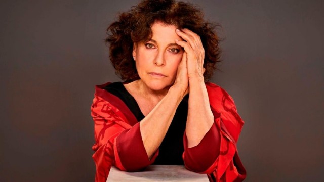 Charo López: 