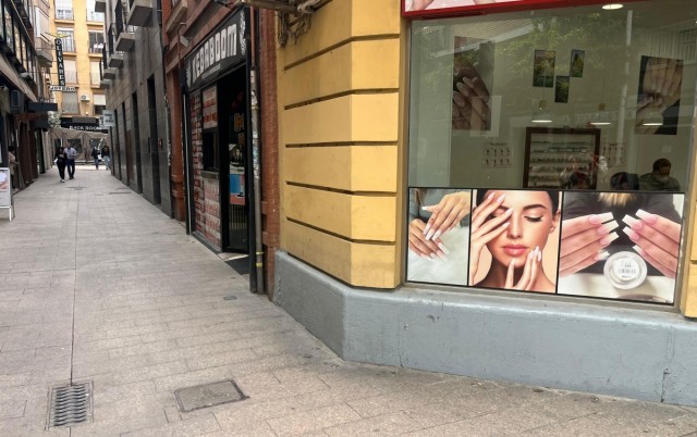El comercio tradicional de Murcia frente al espejo de las franquicias: amenazas y oportunidades en el corazón de la ciudad