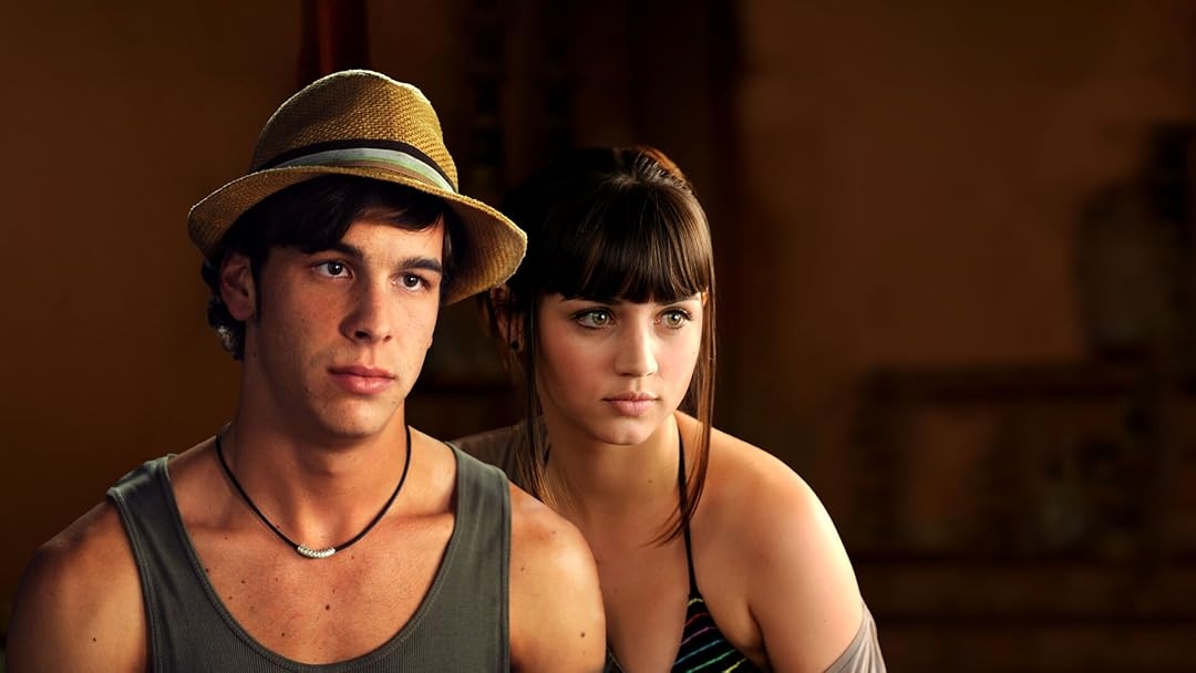 El cine del director murciano Alfonso Albacete seduce a las plataformas: estos son sus títulos en la parrilla online