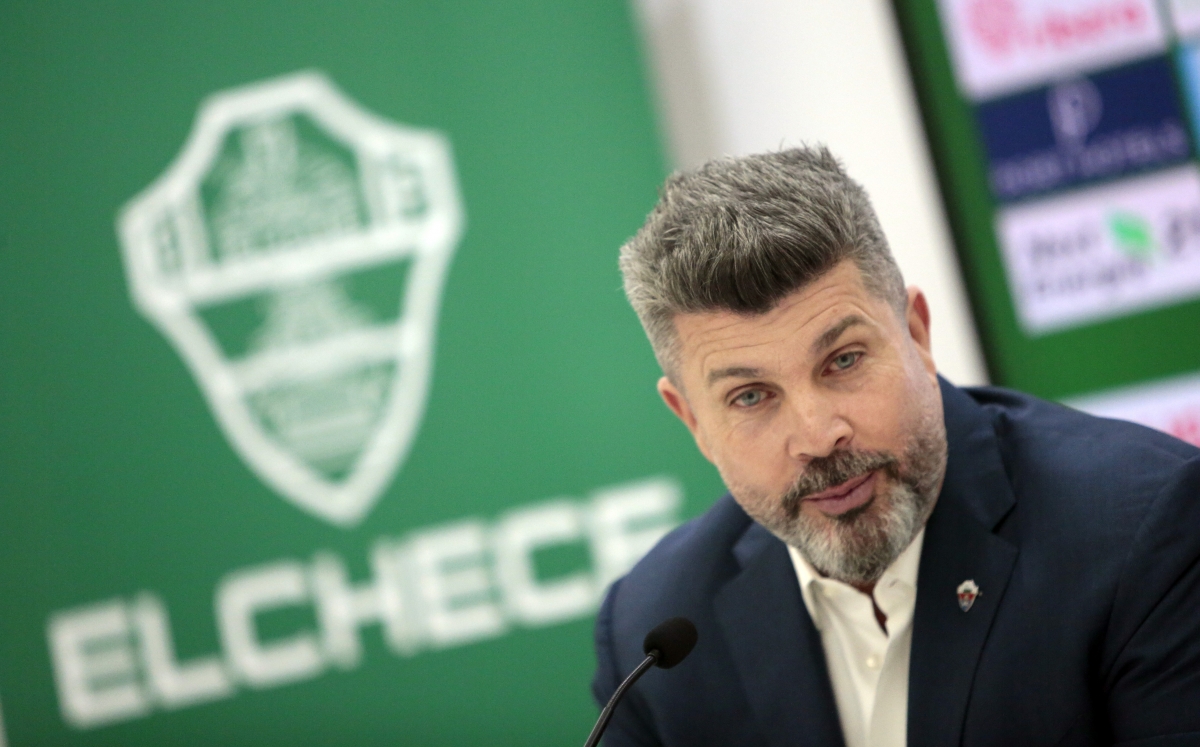 El dueño del Elche CF avanza que se ha alcanzado un acuerdo para renovar a  Dituro