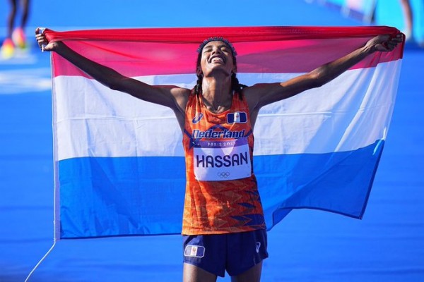 La neerlandesa Sifan Hassan se corona campeona de maratón con récord olímpico