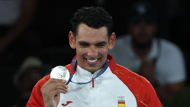 Ayoub Ghadfa, plata en +92 kg
