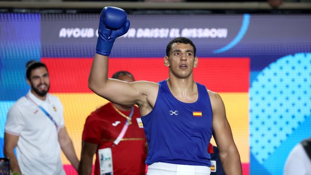 Ayoub Ghadfa sucumbe ante Bakhodir Jalolov y finalmente se queda la plata en +92 kg