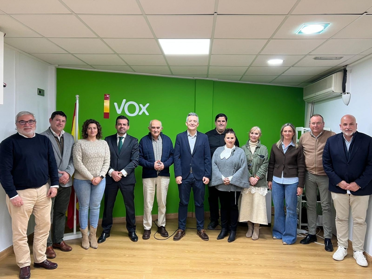 Pancorbo marca el nuevo camino a los líderes municipales de Vox en la Región