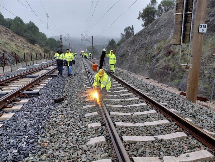 La Guardia Civil confirma la rotura de la vía en Adamuz 22 horas antes, pero no saltó la alerta en Adif
