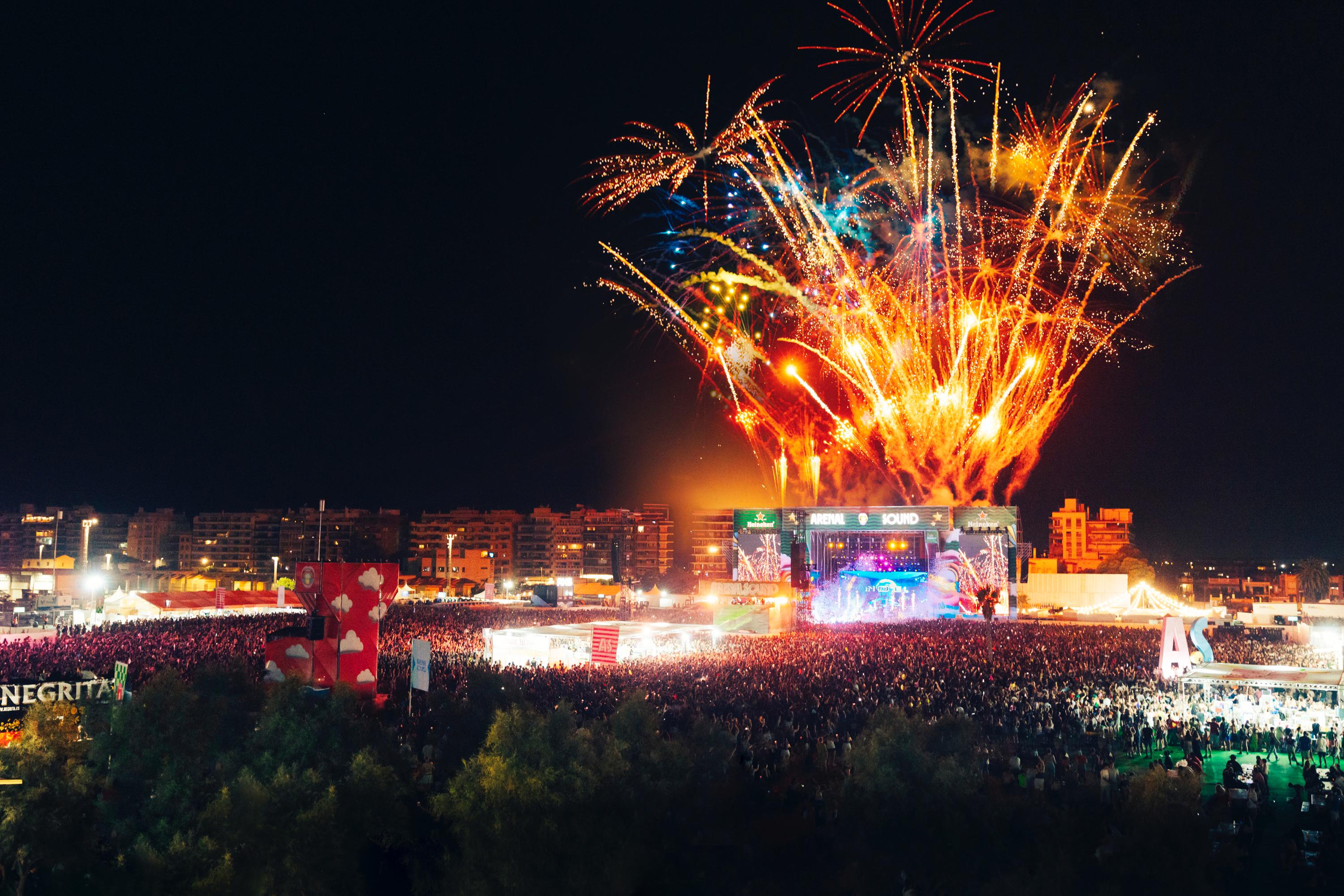 Las actuaciones policiales durante el Arenal Sound de Burriana bajan un 10,7% 
