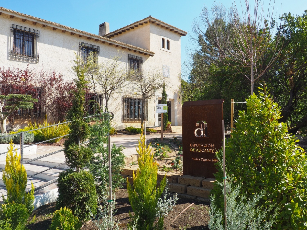 La Diputación licita por 149.000€ finalizar la mejora de la eficiencia energética en Casa Tápena de Onil