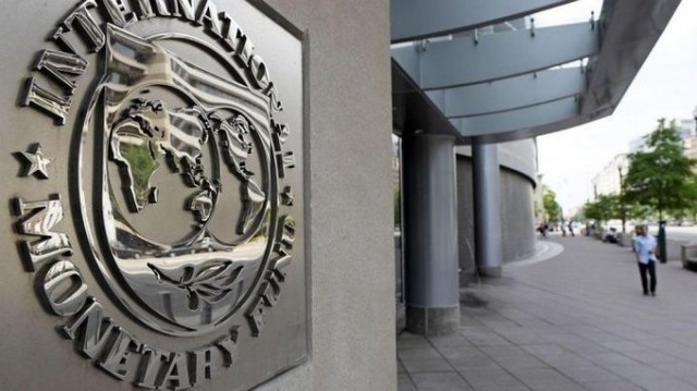 El FMI enfría sus previsiones para España, hasta el 2,1% en 2026 y el 1,8% en 2027, ante la guerra en Irán