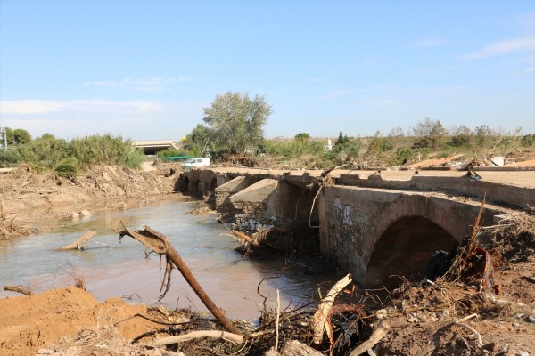 Transportes inicia la reparación del puente histórico de Quart de Poblet dañado por la Dana