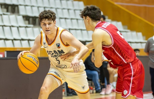 Los sub-22 del UCAM CB se imponen por 74-78 en Girona y quedan con bagaje positivo en la Liga U