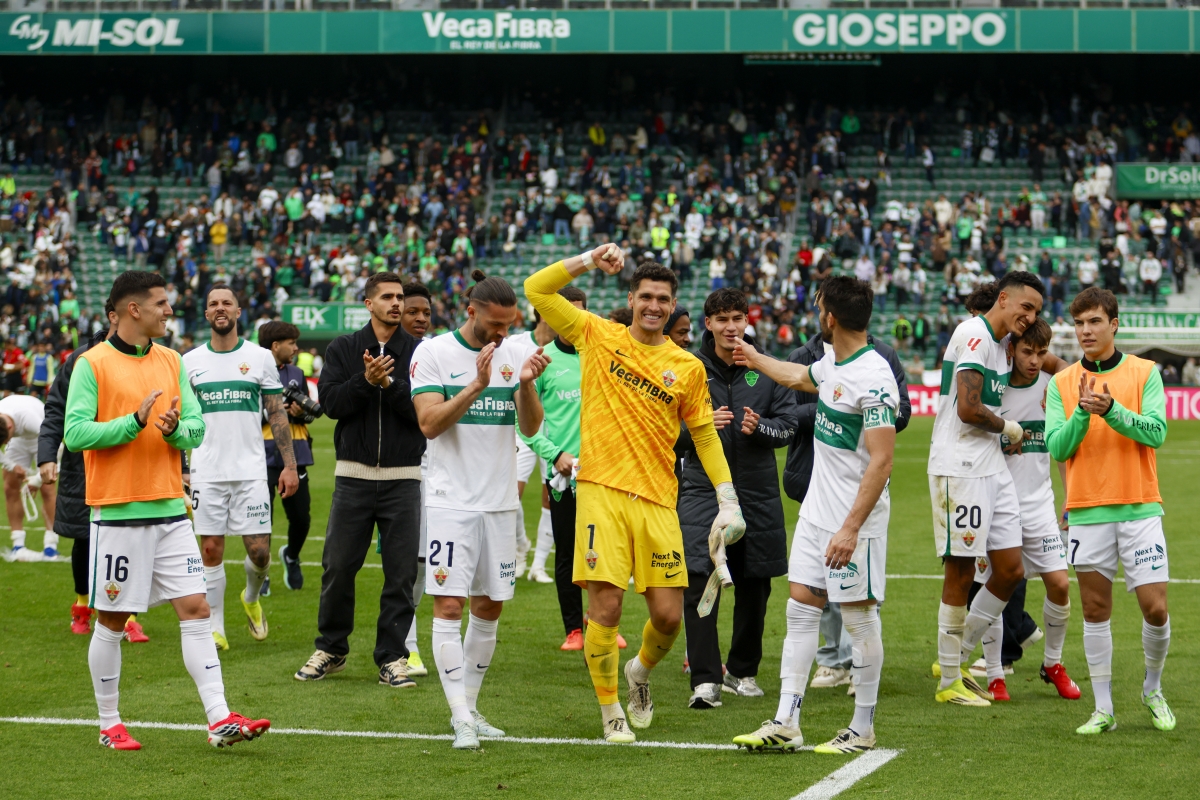 Del infierno a la fe: el Elche CF resucita ante el RCD Mallorca y se agarra a la permanencia