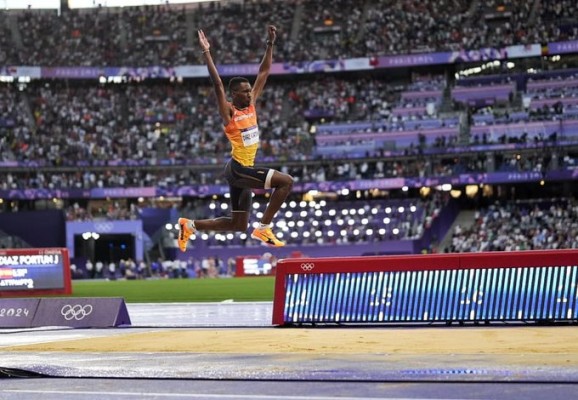 Jordan Díaz, triple salto al oro olímpico