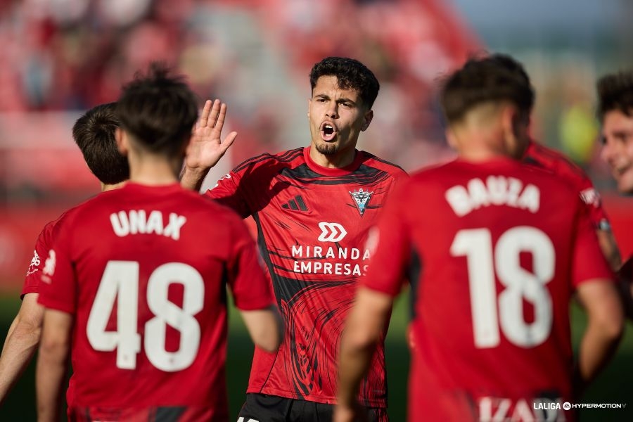 Cedidos Levante UD: Cabello remonta con el Mirandés y sigue creyendo en la salvación