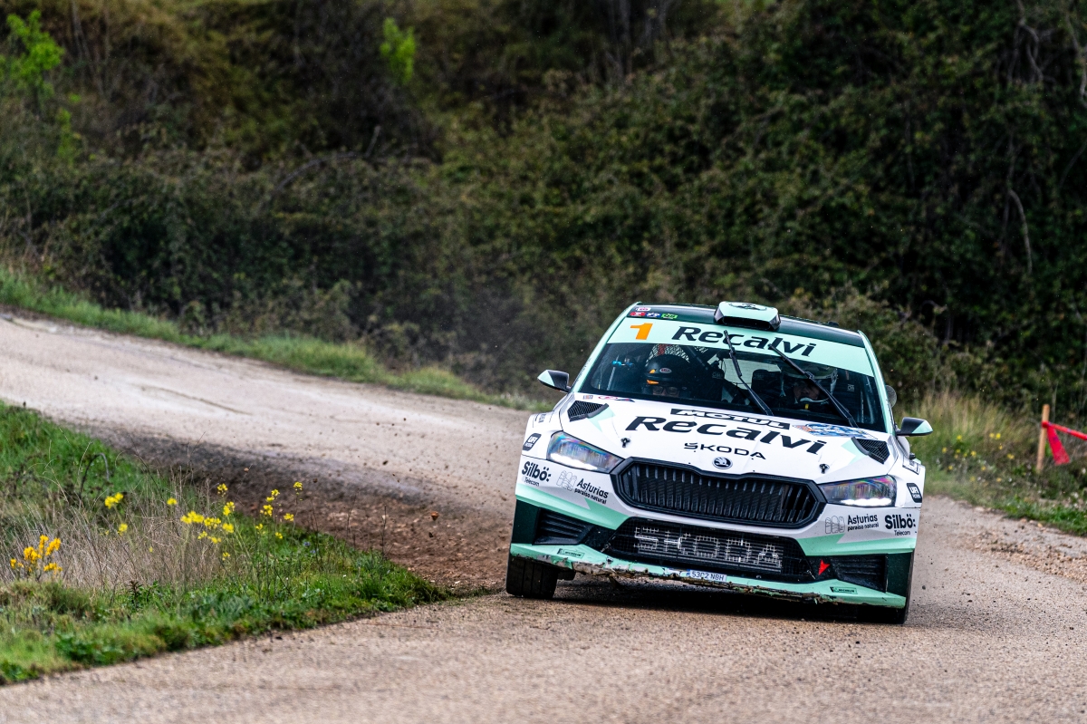 'Cohete' Suárez gana el rally La Nucía y se sitúa líder del S-CER 2026