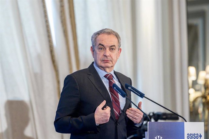 El juez imputa a Zapatero en el 'caso Plus Ultra' por presunto blanqueo de capitales