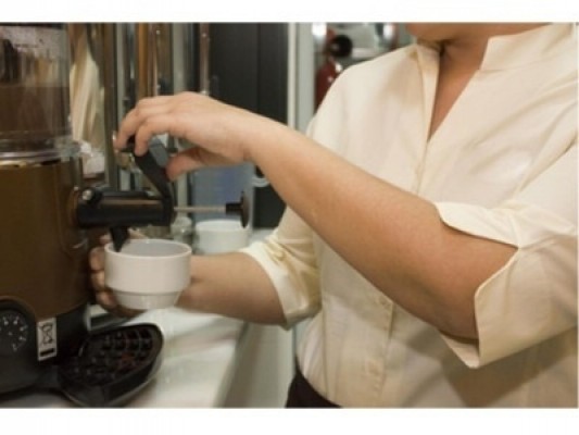 Las ventas del sector servicios aumentan en la Comunitat un 1,2% en febrero