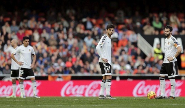 El Valencia puede perder tres posiciones y acabar hasta en el puesto catorce