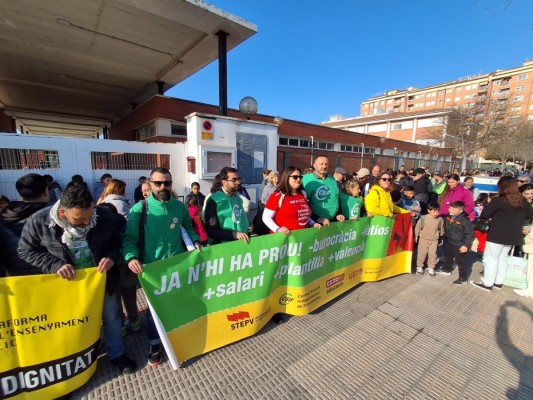 Los sindicatos convocan huelga el 31 de marzo para pedir 