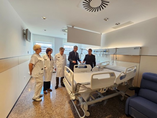 El Clínico de València renueva la planta de hospitalización de Medicina Digestiva con más de 1,7 millones de inversión