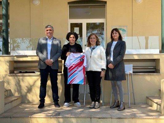 Benicàssim acogerá un pionero campus de tecnificación de fútbol femenino con la jugadora local Nerea Vicente